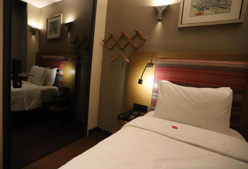 Standard Single Room, Bankerhan