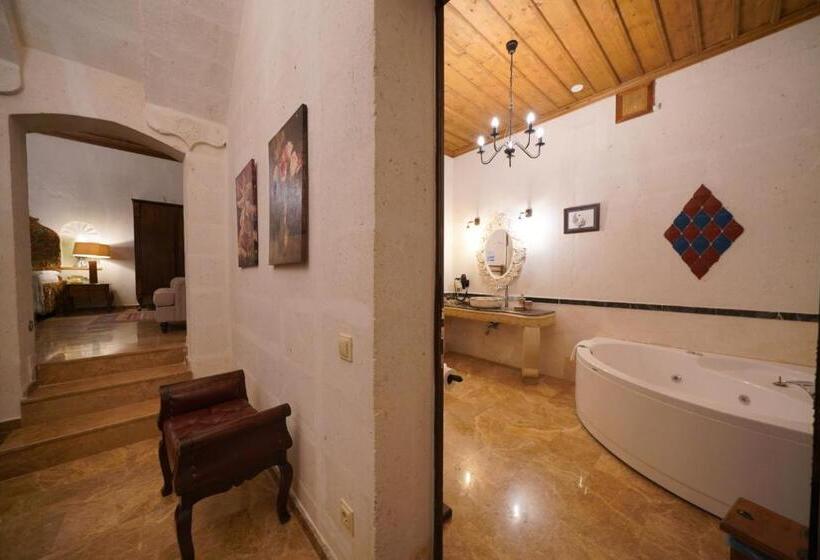 스위트 킹사이즈 침대, Mira Cappadocia