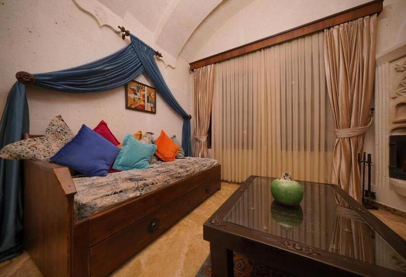 스위트 킹사이즈 침대, Mira Cappadocia