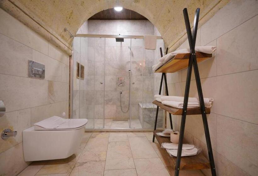 스위트 킹사이즈 침대, Mira Cappadocia