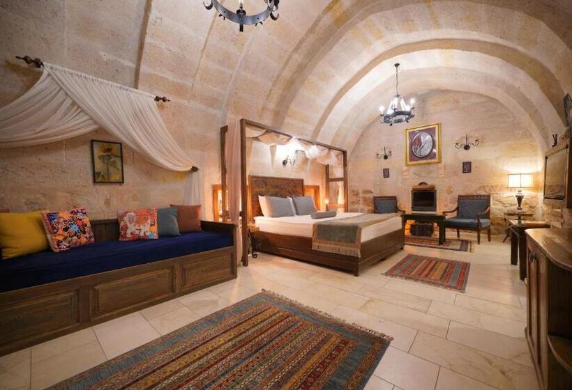 스위트 킹사이즈 침대, Mira Cappadocia