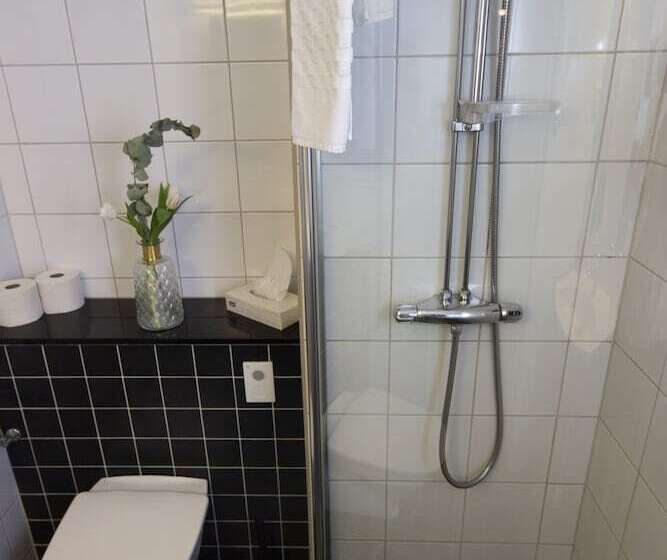اتاق استاندارد یک نفره, City Central Hotel örebro By First Hotels