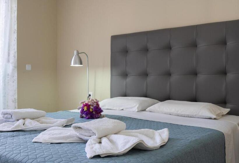 Семейные Апартаменты, Lefka Hotel & Apartments