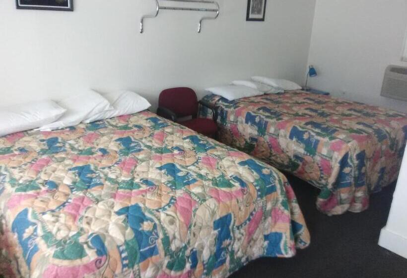 Номер Стандарт 2 Двуспальные Кровати, Trail Motel