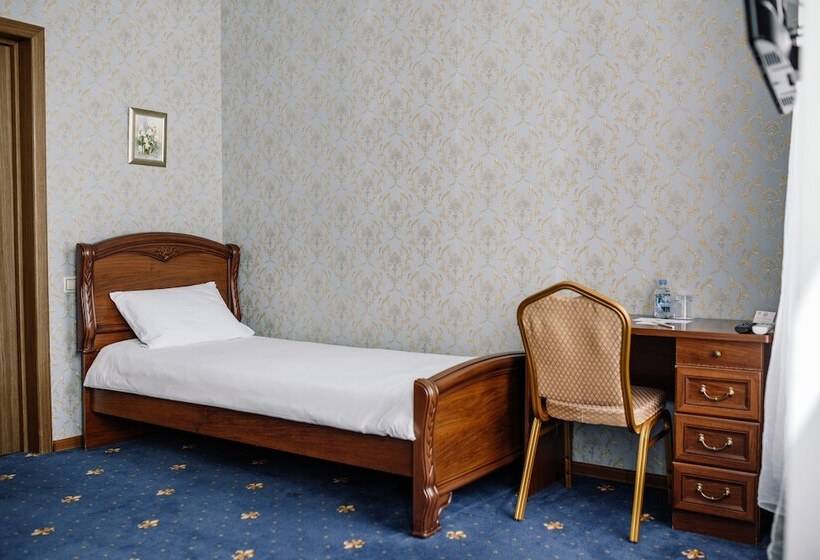 اتاق استاندارد یک نفره, Mirros Hotel Moscow Kremlin