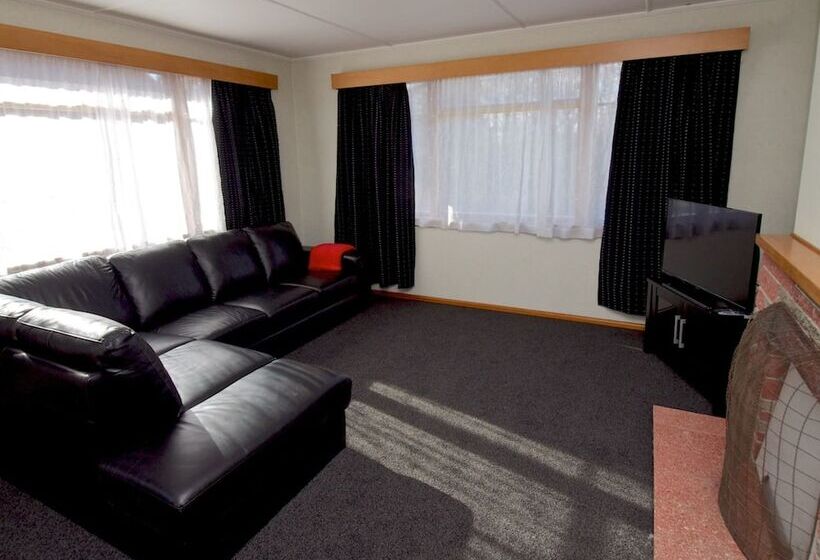 Дом 3 Спальни, Asure Scenic Route Motor Lodge