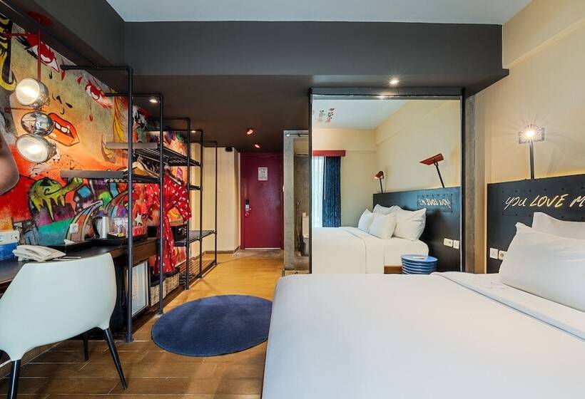 استودیوی استاندارد, Viva Dash Hotel Seminyak