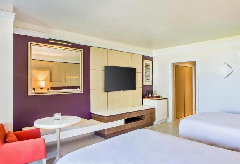 سوییت جونیور با چشم‌انداز دریا, Hyatt Ziva Rose Hall All Inclusive