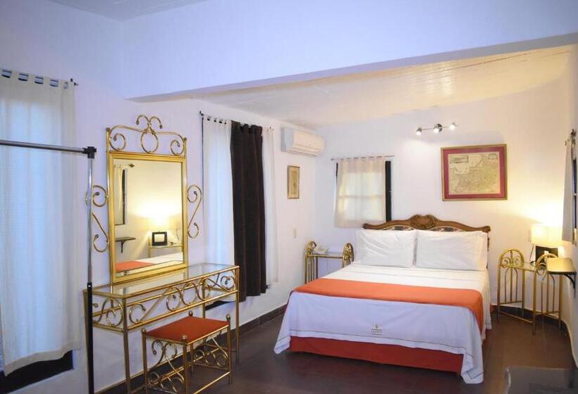 اتاق سوپریور, La Joyita Cuernavaca