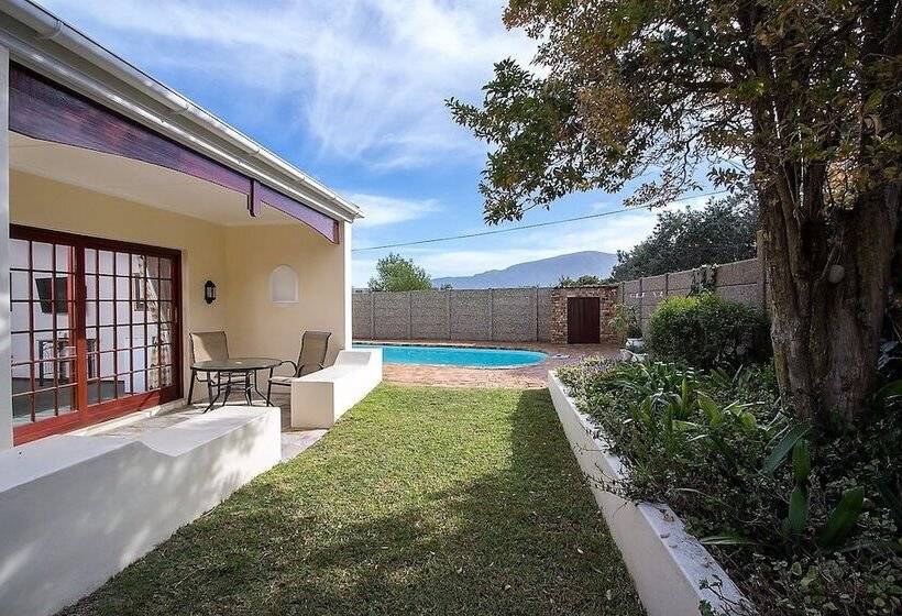 اتاق لوکس, Milkwood Lodge