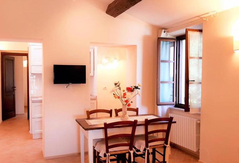 Апартаменты 1 Спальня Вид на Бассейн, Antica Residenza Montereano