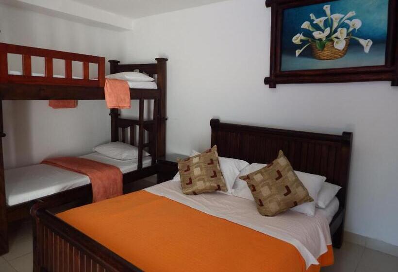 Economy Quadruple Room, Campestre Villa Yudy