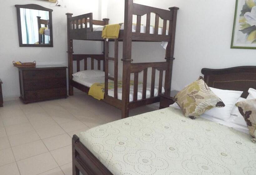 اتاق استاندارد چهار تخته, Campestre Villa Yudy