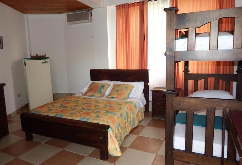 اتاق استاندارد چهار تخته, Campestre Villa Yudy