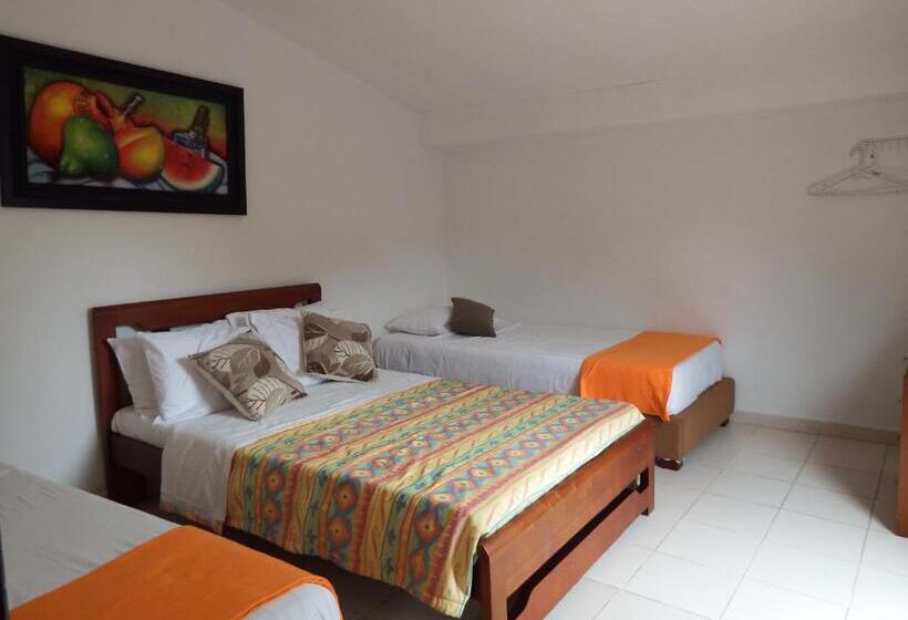 اتاق استاندارد چهار تخته, Campestre Villa Yudy