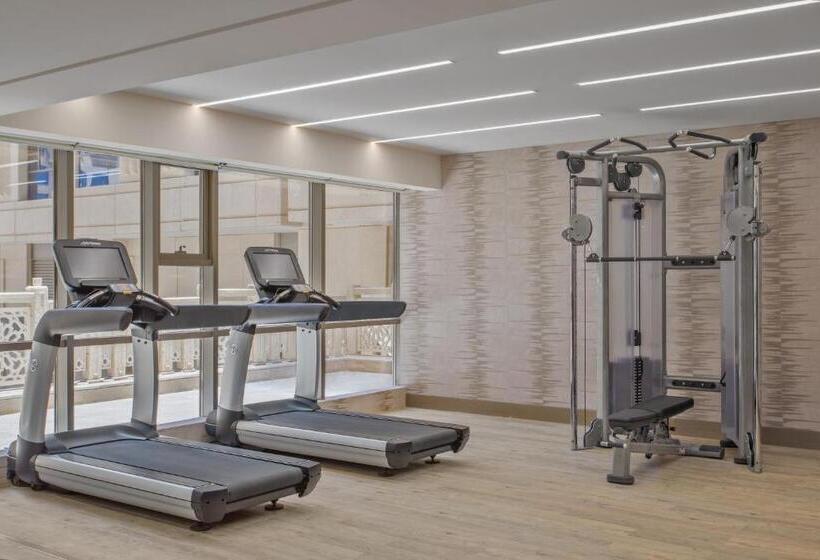 اتاق استاندارد با تخت بزرگ, Jabal Omar Hyatt Regency Makkah