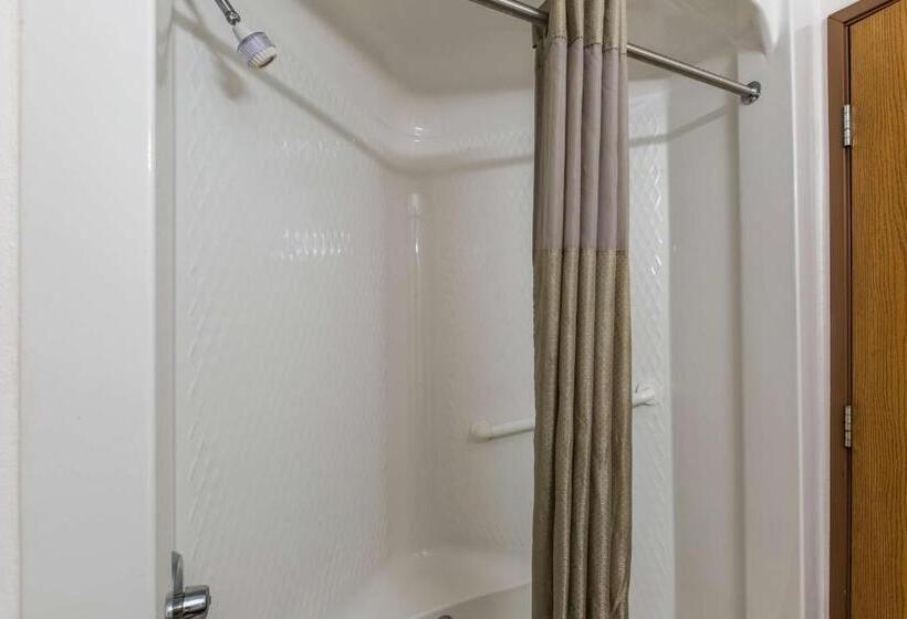Номер Deluxe Кровать Кинг, Motel 6 Baraboo, Wi   Lake Delton Wisconsin Dells