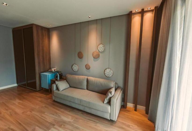 프리미엄 스위트 풀장 전망, Carmel Cumbuco Resort