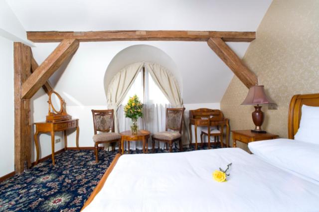 Номер Стандарт, Chateau Zbiroh
