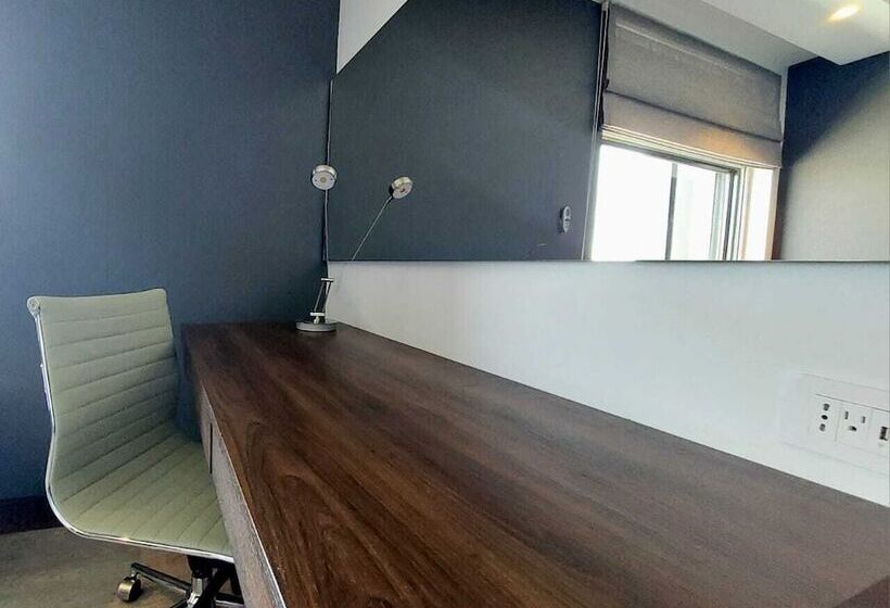 اتاق استاندارد با 2 تخت دوبل, Courtyard By Marriott Santiago Airport