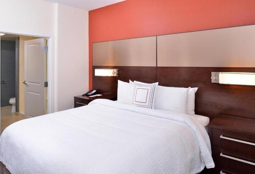 Люкс 2 Спальни, Residence Inn By Marriott East Lansing