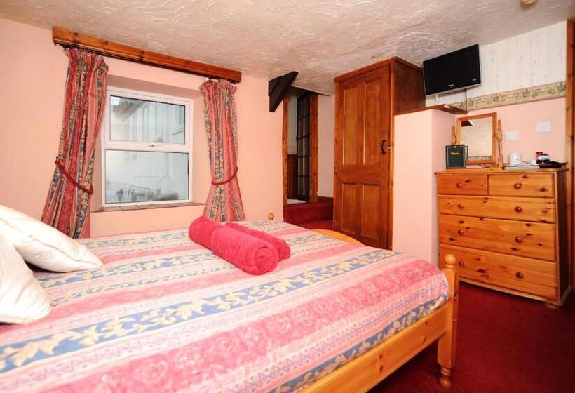 Номер Стандарт, The West Country Inn
