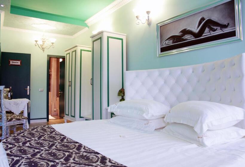 豪华套房, Villa Fernando Tirana
