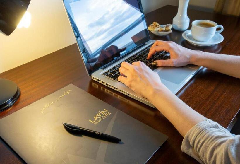 اتاق استاندارد یک نفره, Lavin Hotel & Spa