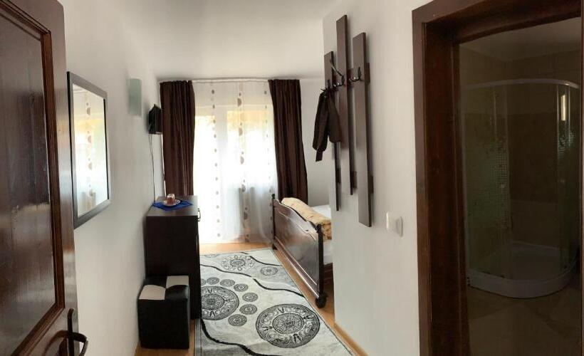 اتاق لوکس, Casa Natalia Raisa Arieșeni