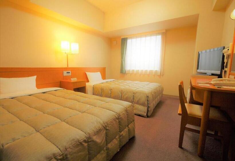Номер Стандарт, Route Inn Shinjyo Ekimae