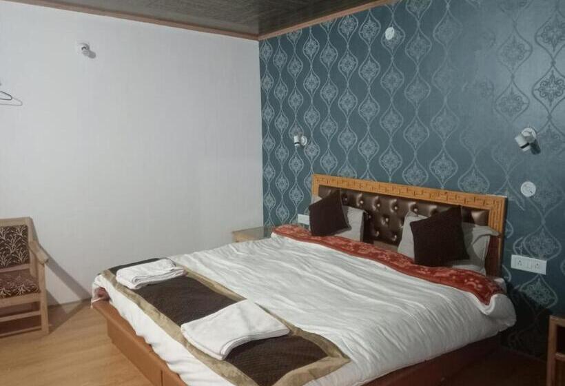 Номер Стандарт, Himalayan Regal House
