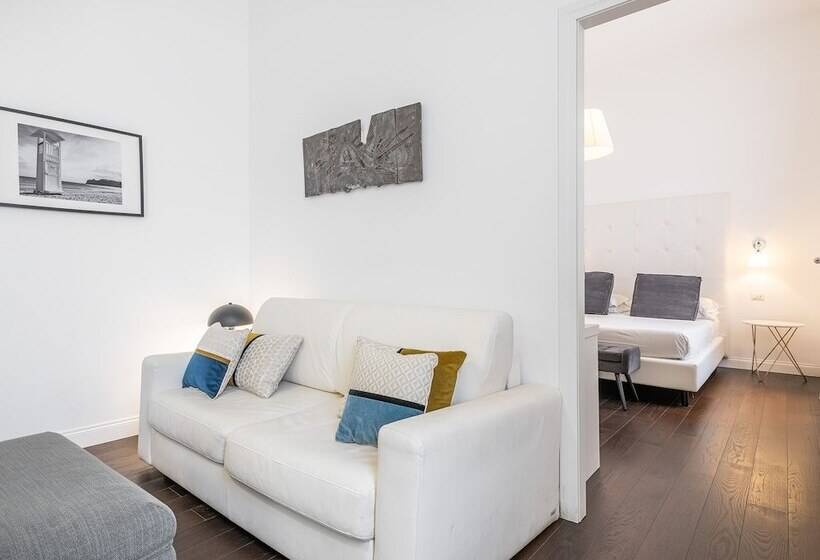 سوییت, Pley Cagliari Boutique Suites