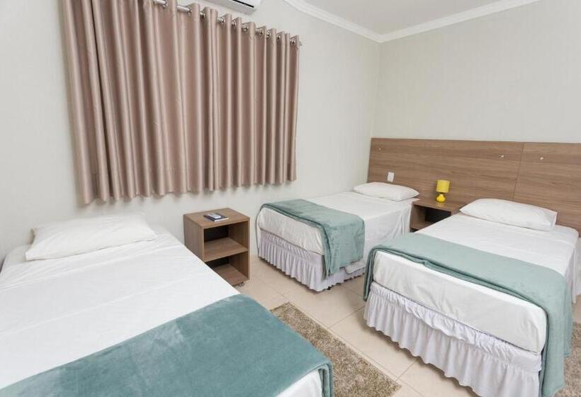 Трехместный Номер Deluxe, 50+ Hotel Flat