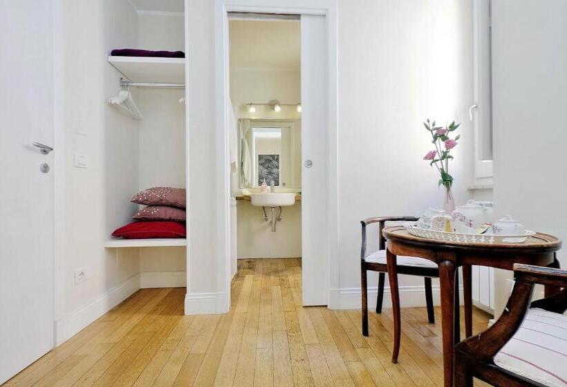 Camera Standard, Guest House Amaranto Romano