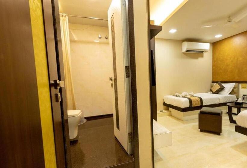 Quarto Deluxe Individual, Colaba Suites   Near Taj Hotel, Mumbai