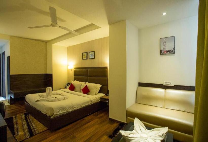 اتاق لوکس, Tulip Inn Zirakpur