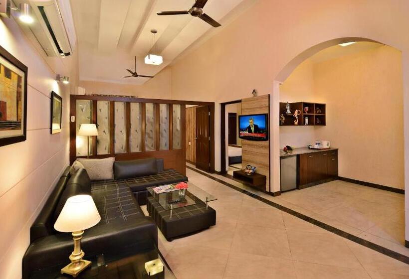 2间卧室的房子, Shri Radha Brij Vasundhara Resort & Spa
