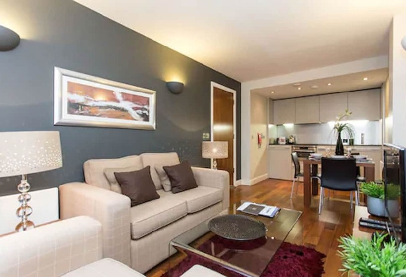 Апартаменты 1 Спальня, The Chambers   Park Place   Apartments