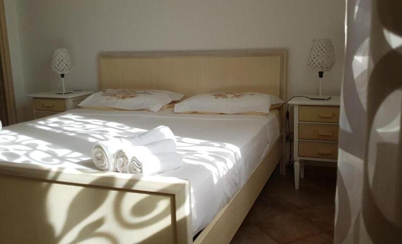 Quarto Estandar, Villa Sofia Affittacamere
