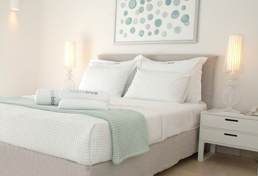 اتاق استاندارد یک نفره, Aqua Blue Beach