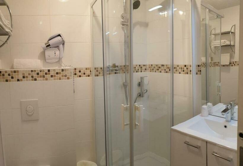 اتاق استاندارد با تخت بزرگ, Fasthôtel Le Râle Des Genêts   Un Hôtel Fh Collection
