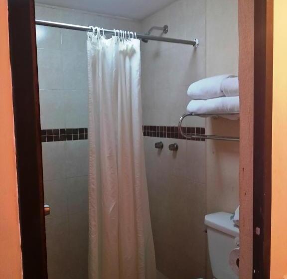 اتاق استاندارد با 2 تخت دوبل, Los Jitos Hotel & Suites