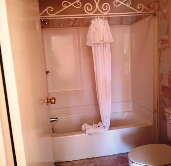 اتاق استاندارد با 2 تخت دوبل, Los Jitos Hotel & Suites