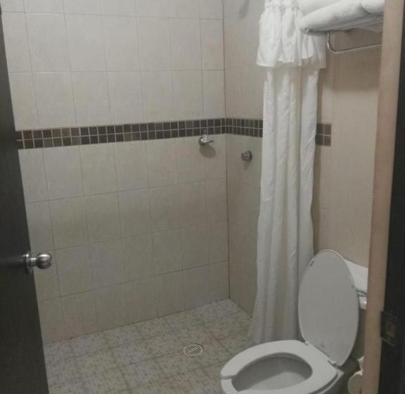 اتاق خانوادگی, Los Jitos Hotel & Suites