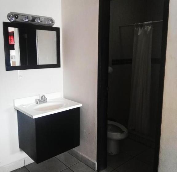 اتاق خانوادگی, Los Jitos Hotel & Suites