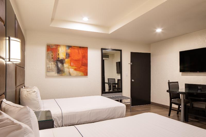 コンフォートルーム, Astor Tijuana