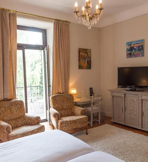 Семейный Номер Superior, Domaine De Beaupré   Hotel The Originals Relais