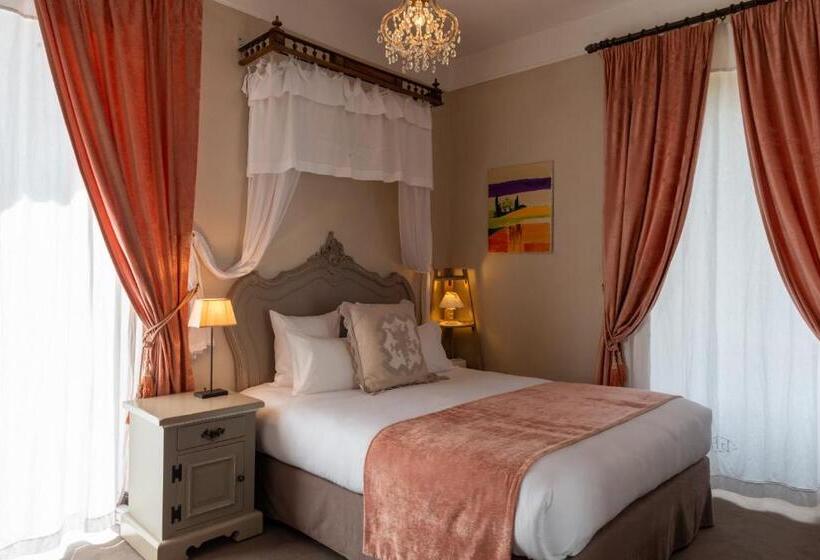 Семейный Номер, Domaine De Beaupré   Hotel The Originals Relais