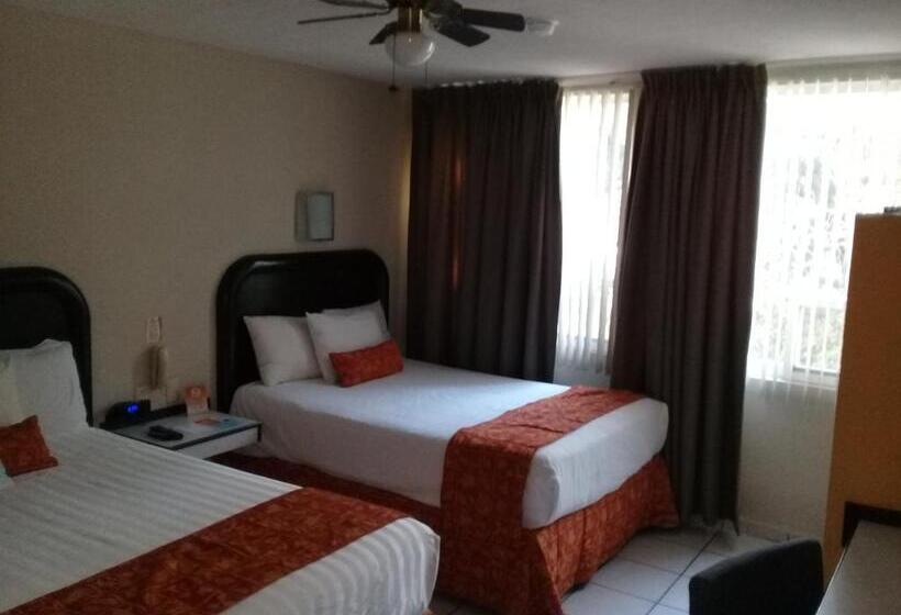 Habitació Estàndard 2 Llits Matrimoni, Howard Johnson Leon Avenida