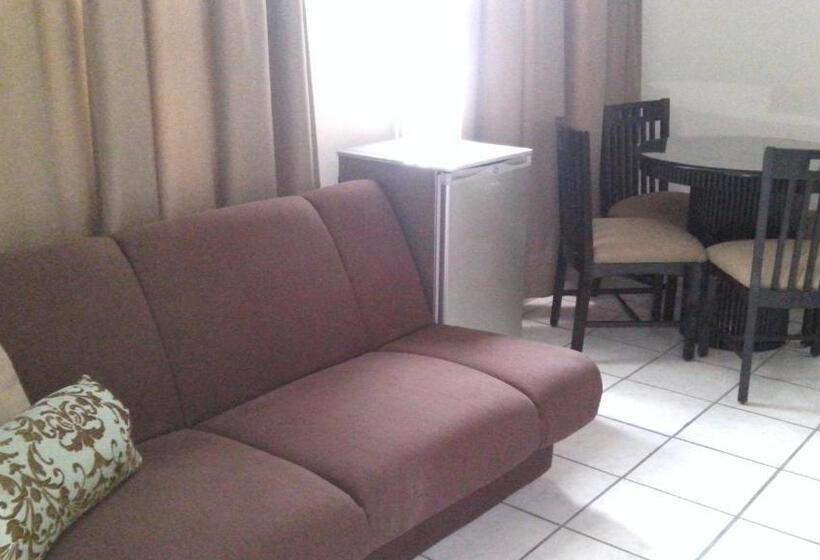 Junior Suite, Howard Johnson Leon Avenida